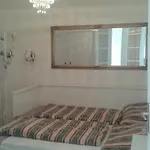 Small House *